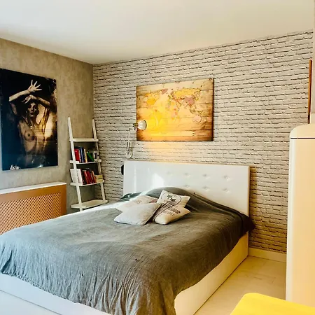 Wczasowa Z Tarasem/ogrodkiem Apartment *